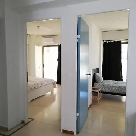 5th Floor With Balcony